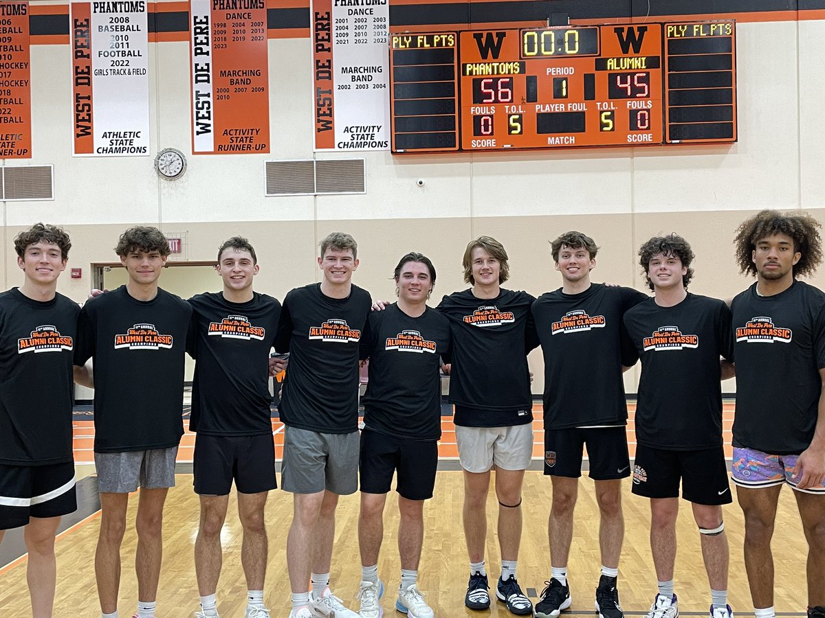kheikkila13's tweet photo. WDP Alumni Tournament - what a great event. Awesome to watch all the former West De Pere athletes playing on the hardwood. Congrats to the Champs - class of 2022! 🖤🧡🏀
@WDPactivities @WdpbB https://t.co/RvdWxVFT9y