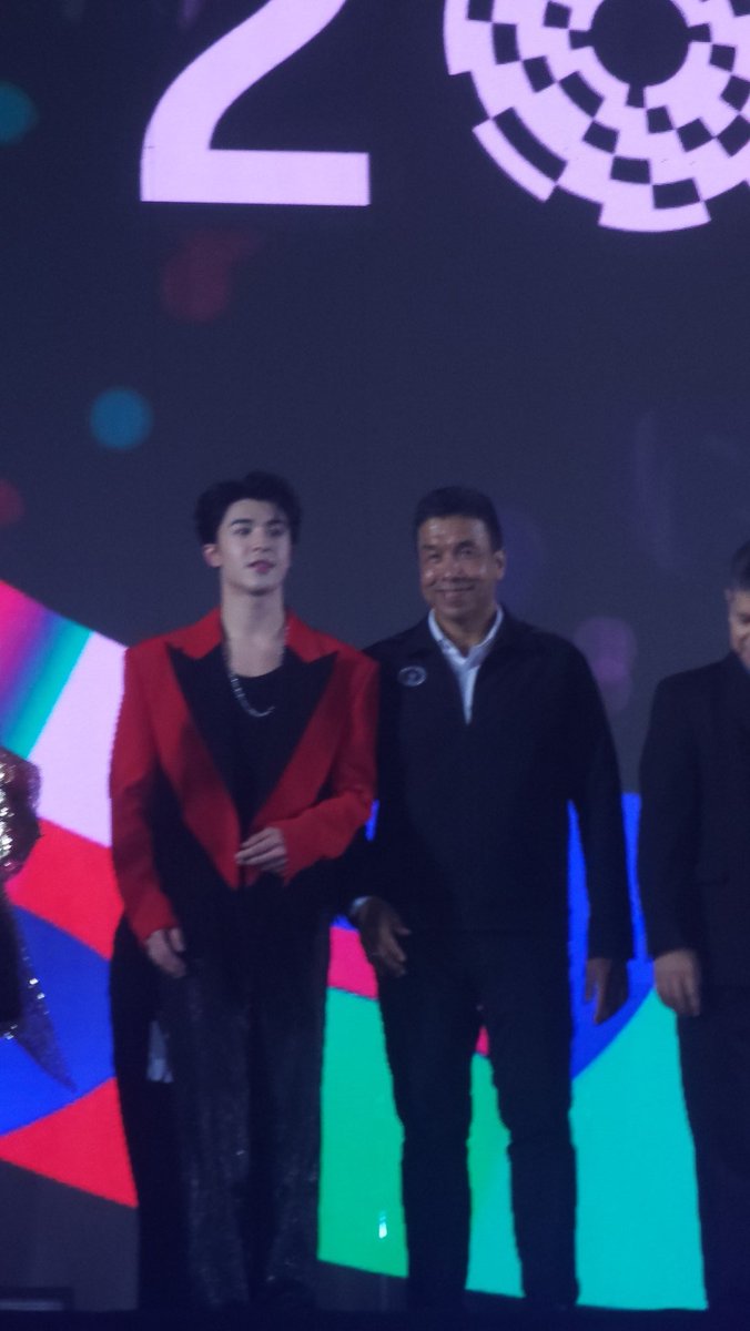 PCKCSW's tweet image. รูปคู่

YinHaoyu CTW Dragon Year🥳
#CountdownCTW2024xPatrick
#CTWCountdown2024