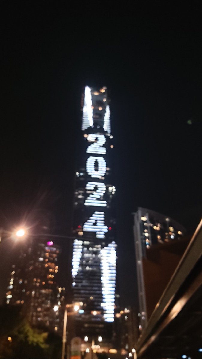 新年快樂
     有無下半場
         龍尾灘