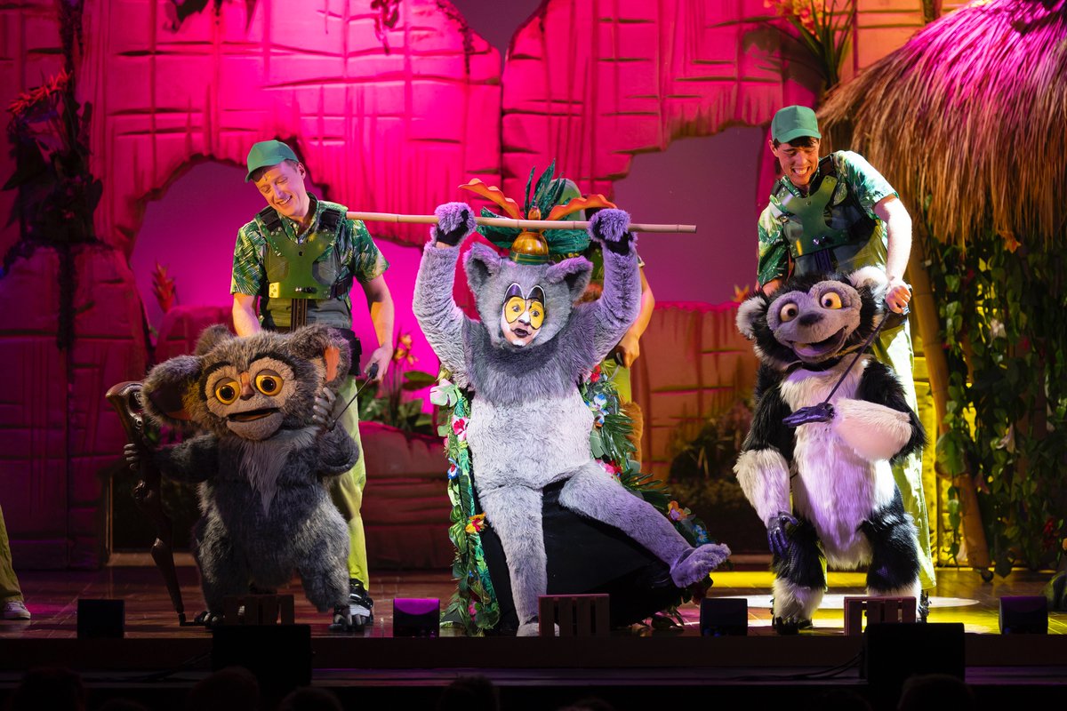 Moving it, moving it into the new year... 😉 #MadagascarMusical #HappyNewYear