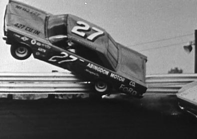 LegendsNascar's tweet photo. Cale Yarborough won his first NASCAR Grand National (Cup) race in 1965 at a dirt track in Valdosta, GA. 

Later that year, he had a spectacular crash in the 1965 Southern 500. Yarborough sailed over the Darlington fence in Banjo Matthews' car, but walked away.

#RIP #NASCARLegend https://t.co/va9XM9d8vg
