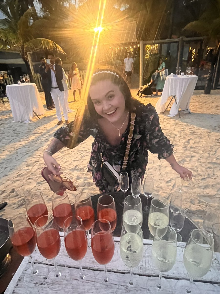 I appear to have found my share of the NYE drinks 👌🏻