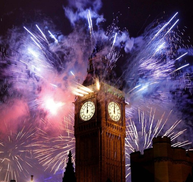 NEW YEAR's EVE on <a href="/RadioQUK/">Radio Q Camberley</a> 
5pm (GMT)
The Kasey Ferguson Show - uncensored hard rock and chat with one of Canada's finest DJs #KaseyFerguson
--
7.45pm 
New Year Mash-up feat. synth &amp; dance tunes seeing out 2023
--
11.59pm
Big Ben chimes in 2024
--
radioquk.com