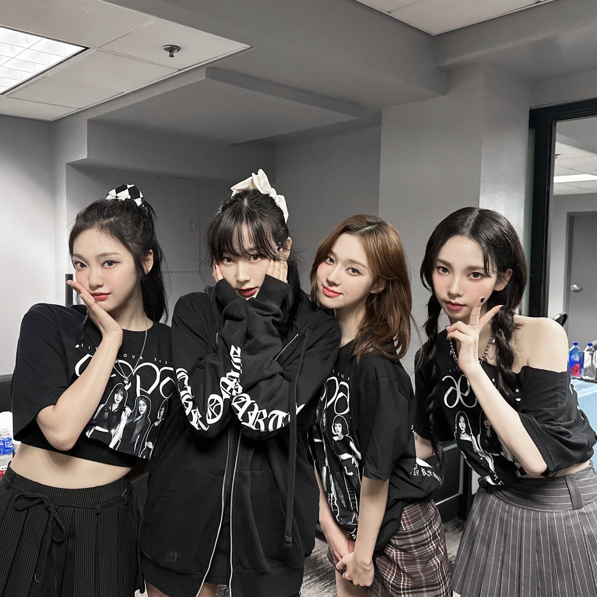 mnjnkw7's tweet photo. aespa happynewyear ♡☾☆ꕤ https://t.co/MzFD9AOpzf