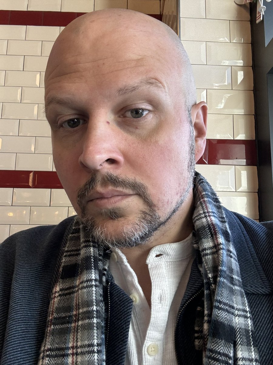 Final flight of 2023 - unreasonably excited to hear <a href="/JimmieHerrod/">Jimmie Herrod</a> with <a href="/slso/">St. Louis Symphony Orchestra</a> under conductor Norman Huynh for a spectacular NYE concert!