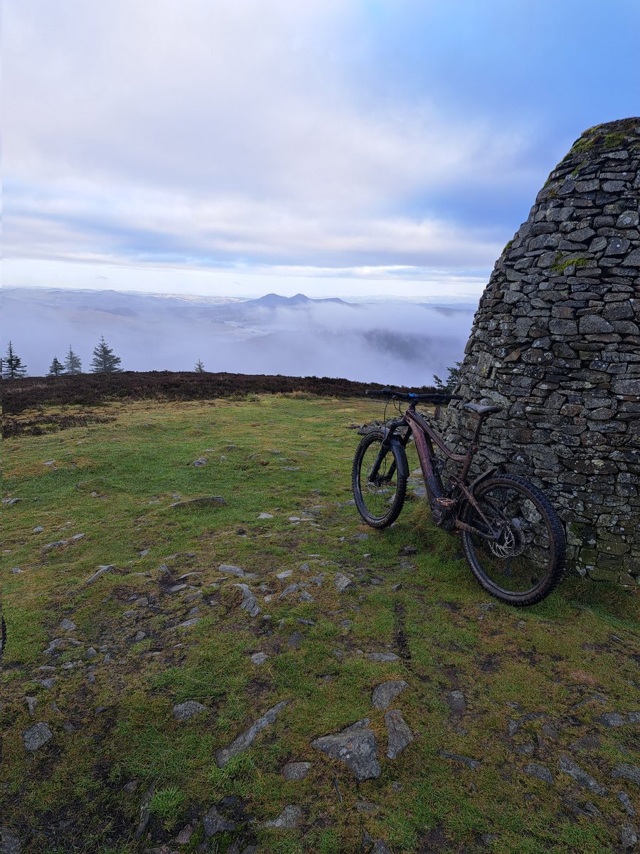 Eildons poking through the mist. Good day to see out 23! Hoping  for better things in 24.