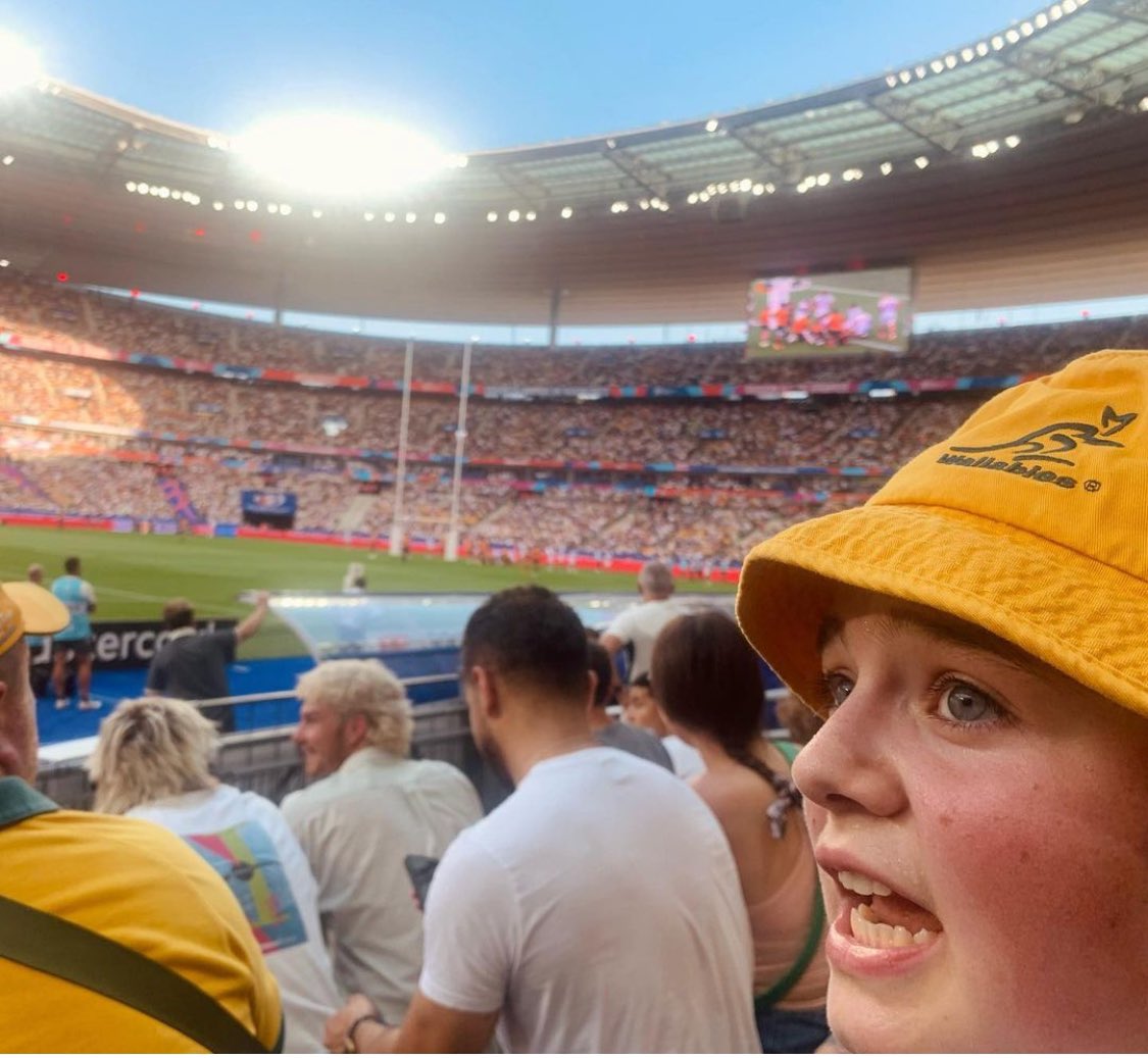 GenuineHarriet's tweet photo. 11/09/2023

THE BEST weekend in Paris watching the Opening Ceremony for the Rugby World Cup 2023 supporting the All Blacks (although the Roosters were INCRED!), along with the following night to support my fellow Wallabies too! 😁

#StadeDeFrance #Paris #Blessed #HarrietTurnbull https://t.co/LiuMgtiX6J