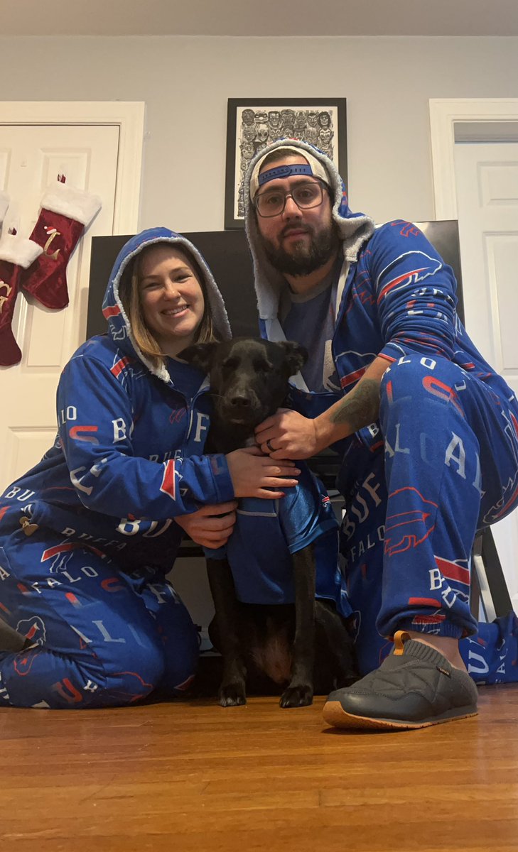 ItssMick's tweet photo. Bills bills bills https://t.co/75wzNXZuOs