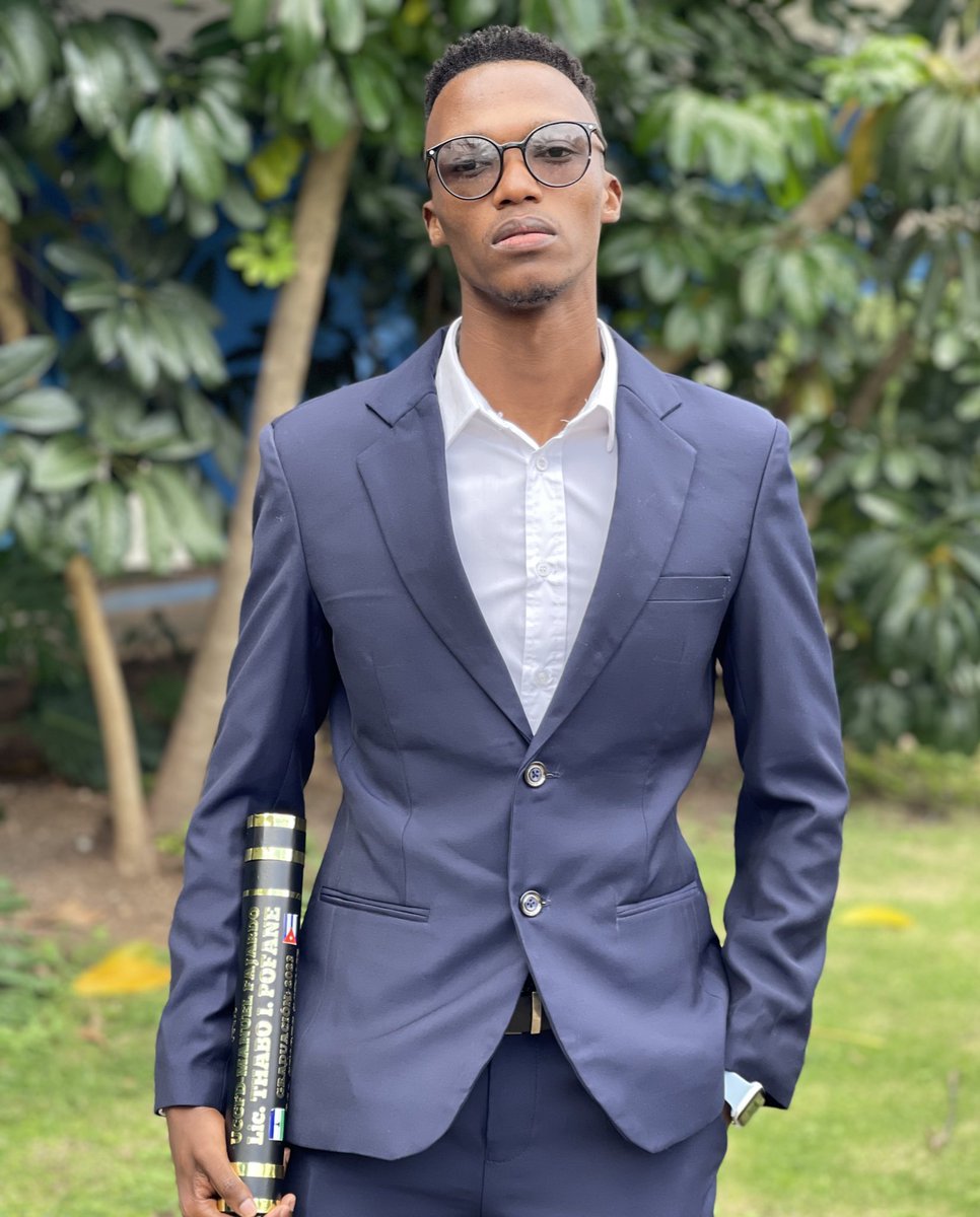 ThaboPofane's tweet photo. Thesis? Defended in Spanish got a perfect score💯💯. Graduated? 4.65/5.00 or 93% GPA. A Sports Scientist 🥳🥳 https://t.co/5BF764JG6L