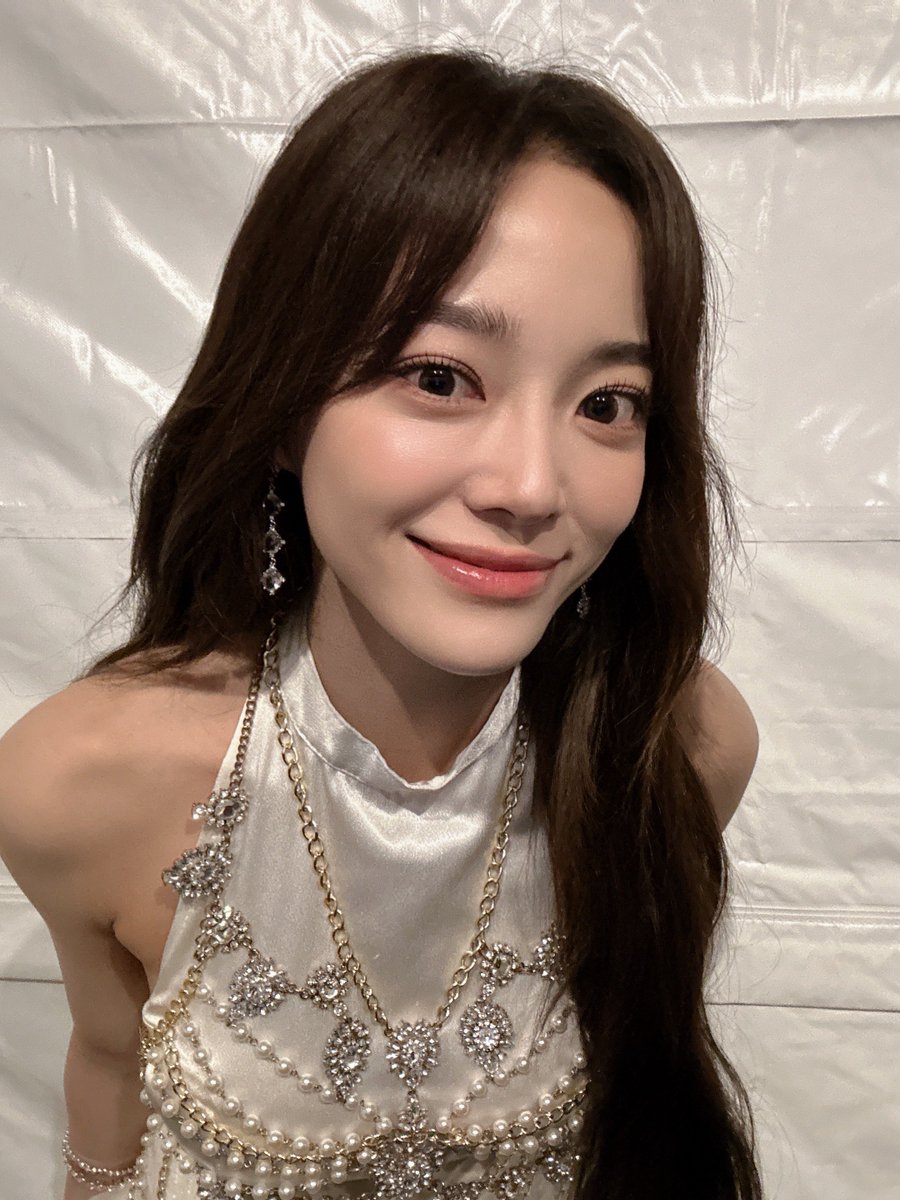 0828_kimsejeong's tweet photo. [📸] 231231 2024 TAINAN NEW YEAR’S EVE EVENT  2023년의 마지막,  2024년의 시작을 세정이와 함께🥰 새해 복 많이 받으세요 세상🩷  #김세정 #KIMSEJEONG #세정 #SEJEONG #2023_TAINAN_COUNTDOWN #2024台南市耶誕跨年系列活動 #台南好Young #台南活動 #台南 #演唱會 https://t.co/icuok8XysO
