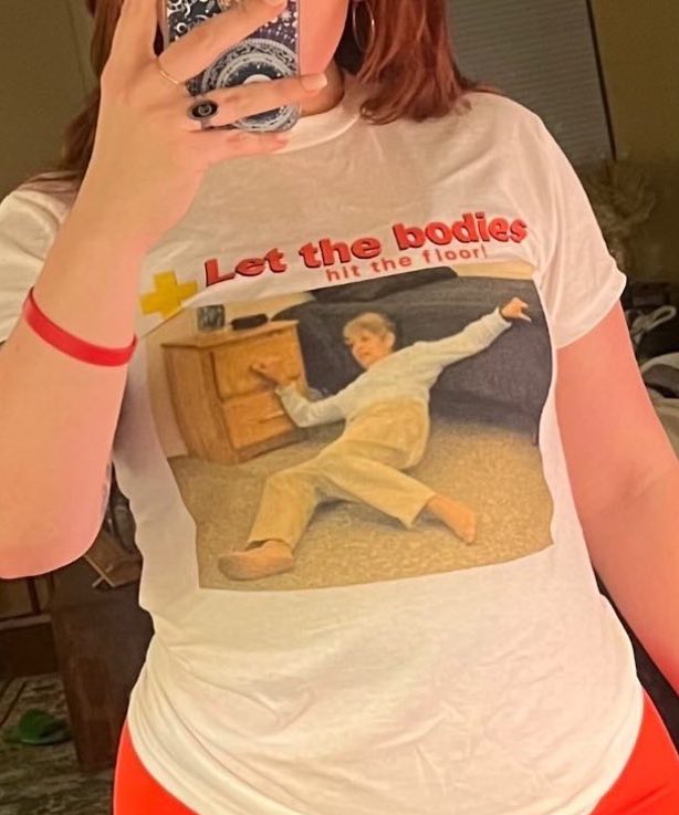 shirtsthtgohard's tweet image. 