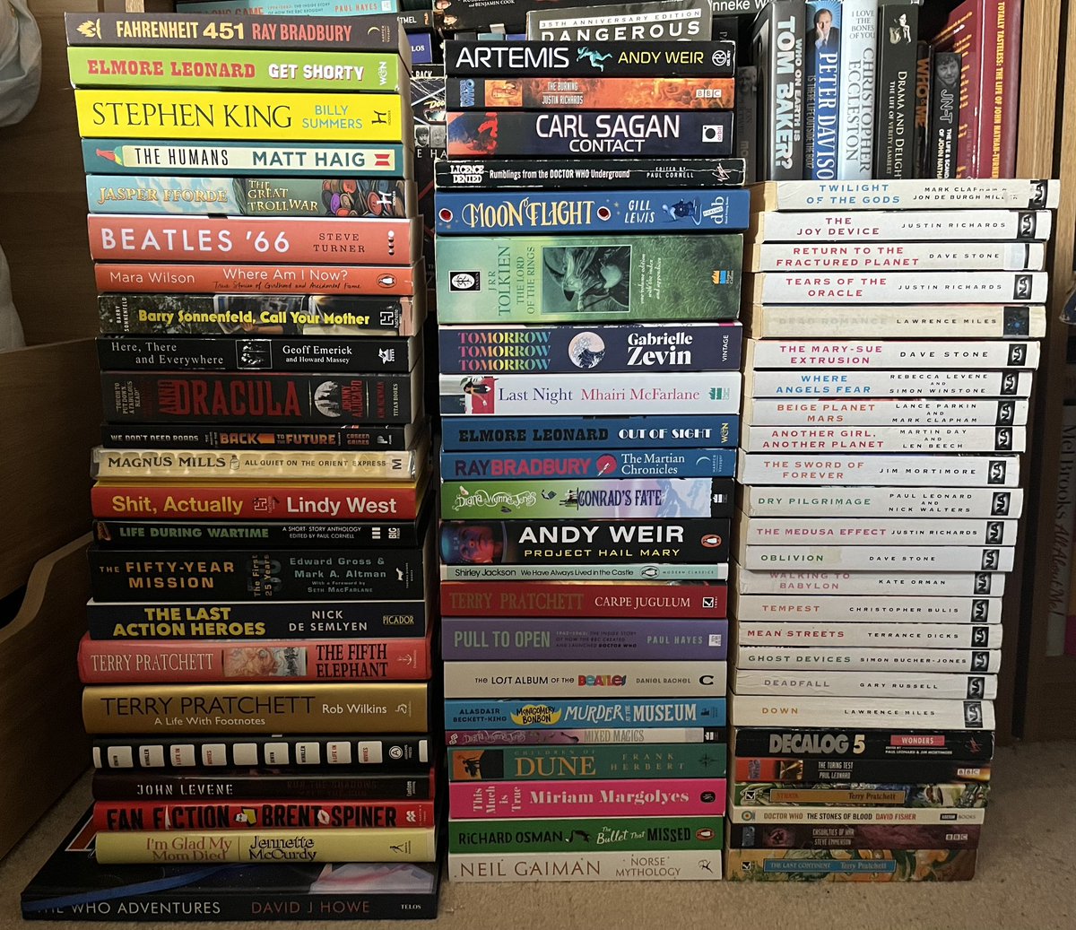 Garferty's tweet photo. My #BooksOf2023: managed 70, or 72 if you count The Lord Of The Rings as three. https://t.co/DS2G7PqhMj