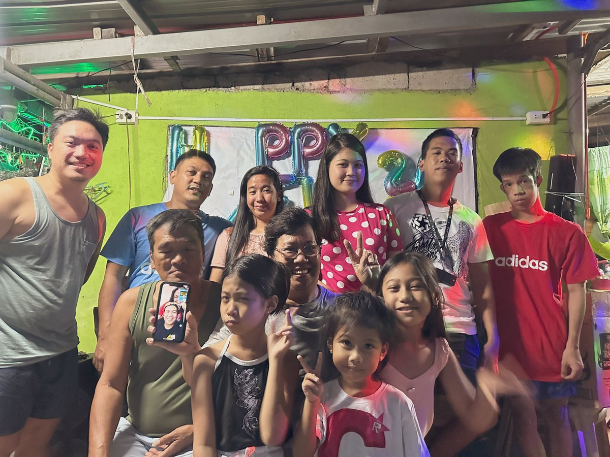 ACMeysiem's tweet photo. Happy New Year 🎉 https://t.co/MBMOOaCUgt