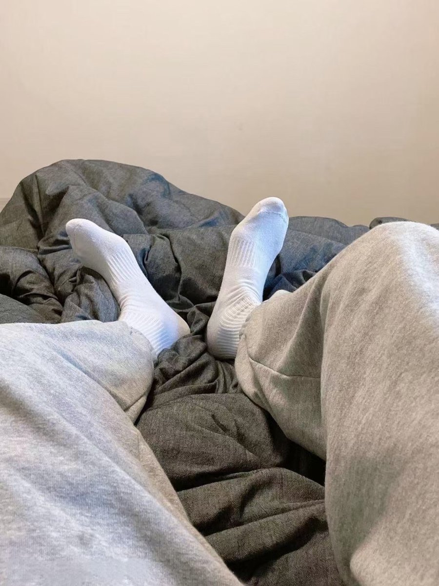 磊磊睡醒了 tweet media