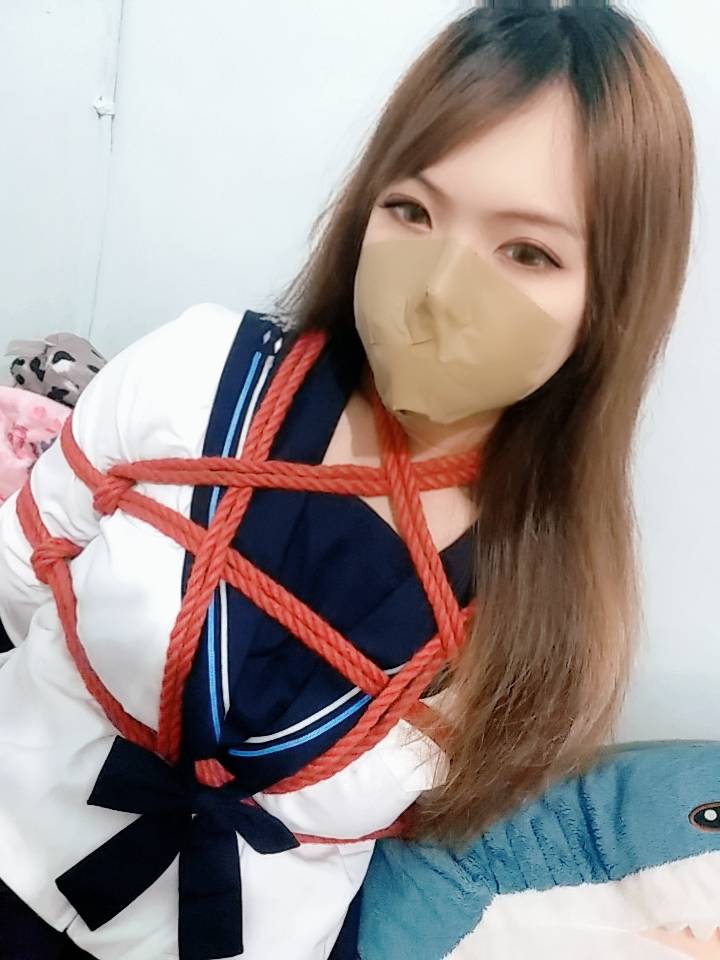 HashimotoA40319's tweet photo. 新年快樂~~希望新一年有更多的綁綁玩 https://t.co/92AOJG27Yn