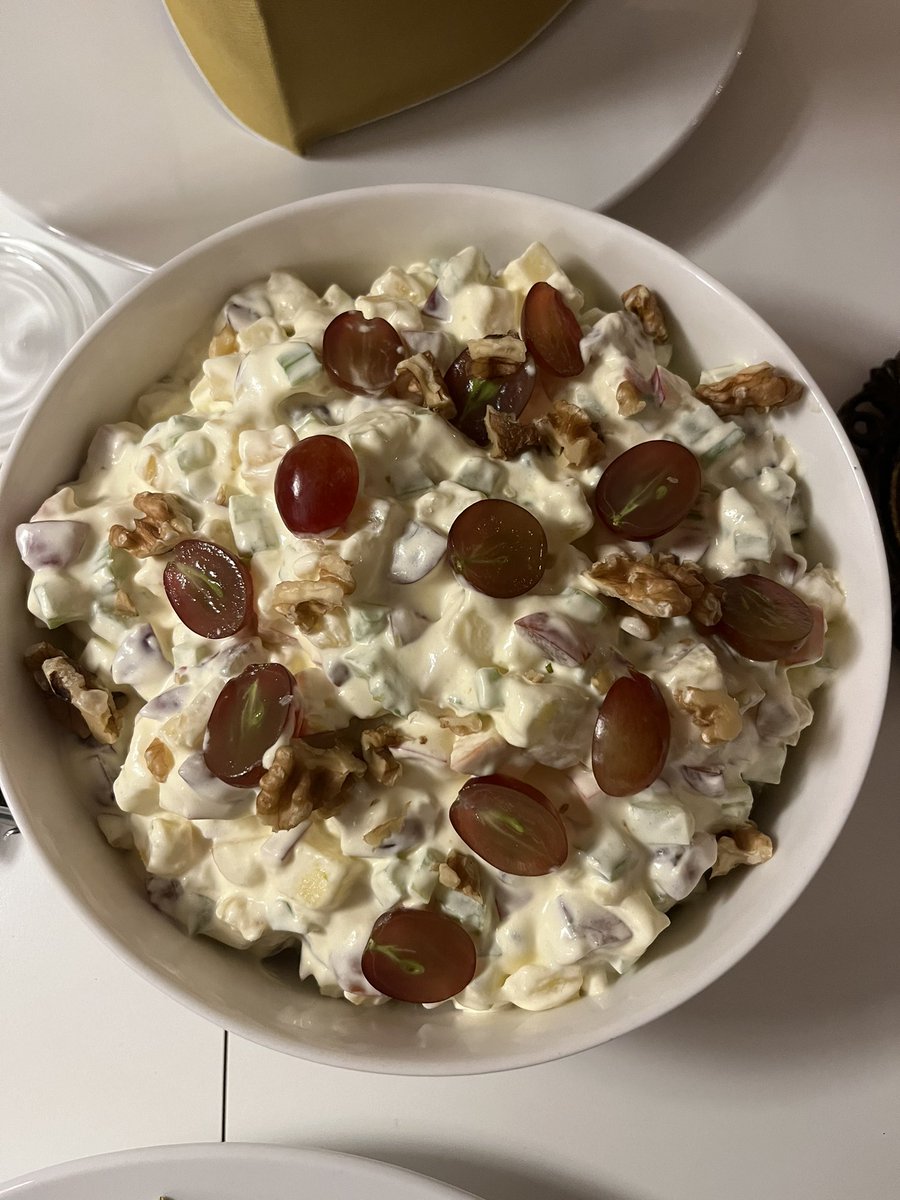 Den tradisjonelle Waldowsalaten. Takk for det gamle!