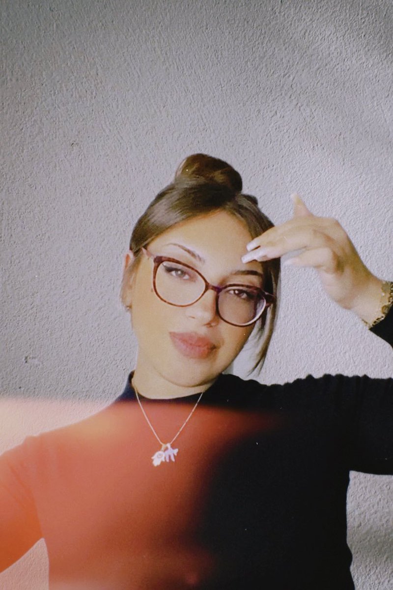 lilbeho's tweet photo. por aquí también las subo 😽 https://t.co/EqK1KDRuUJ