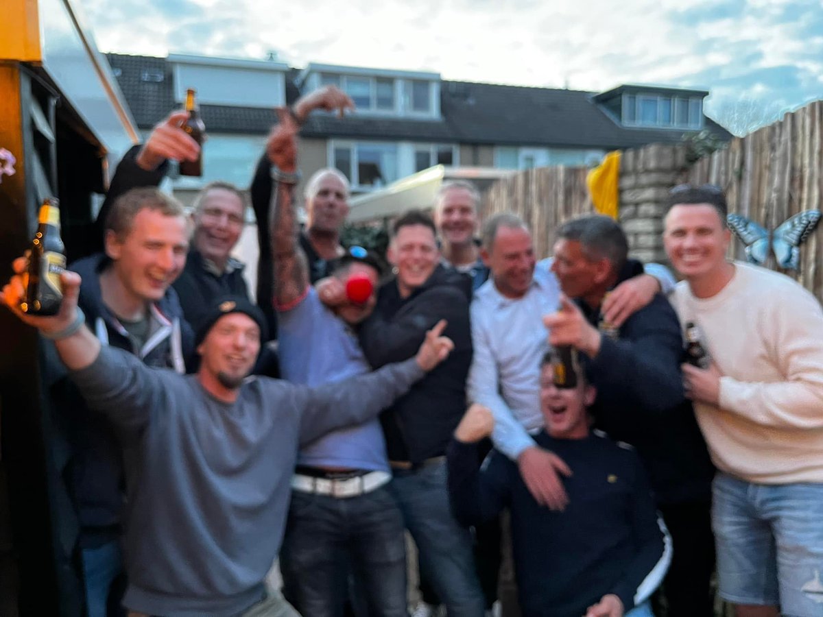 Peter van der Welle tweet media