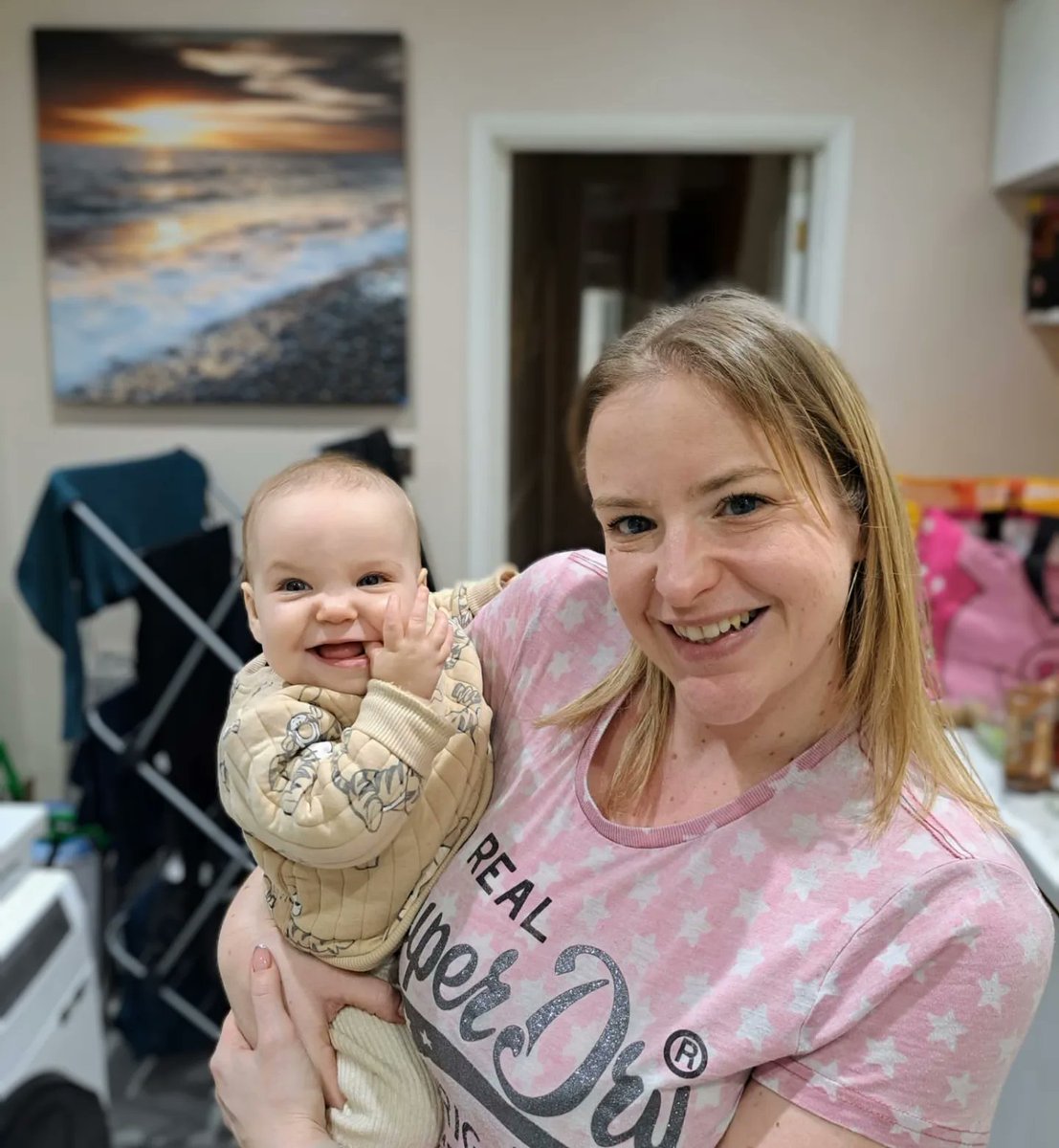 Pinkybapp's tweet photo. My fave lady 🥰 https://t.co/lmBGd5AfCk