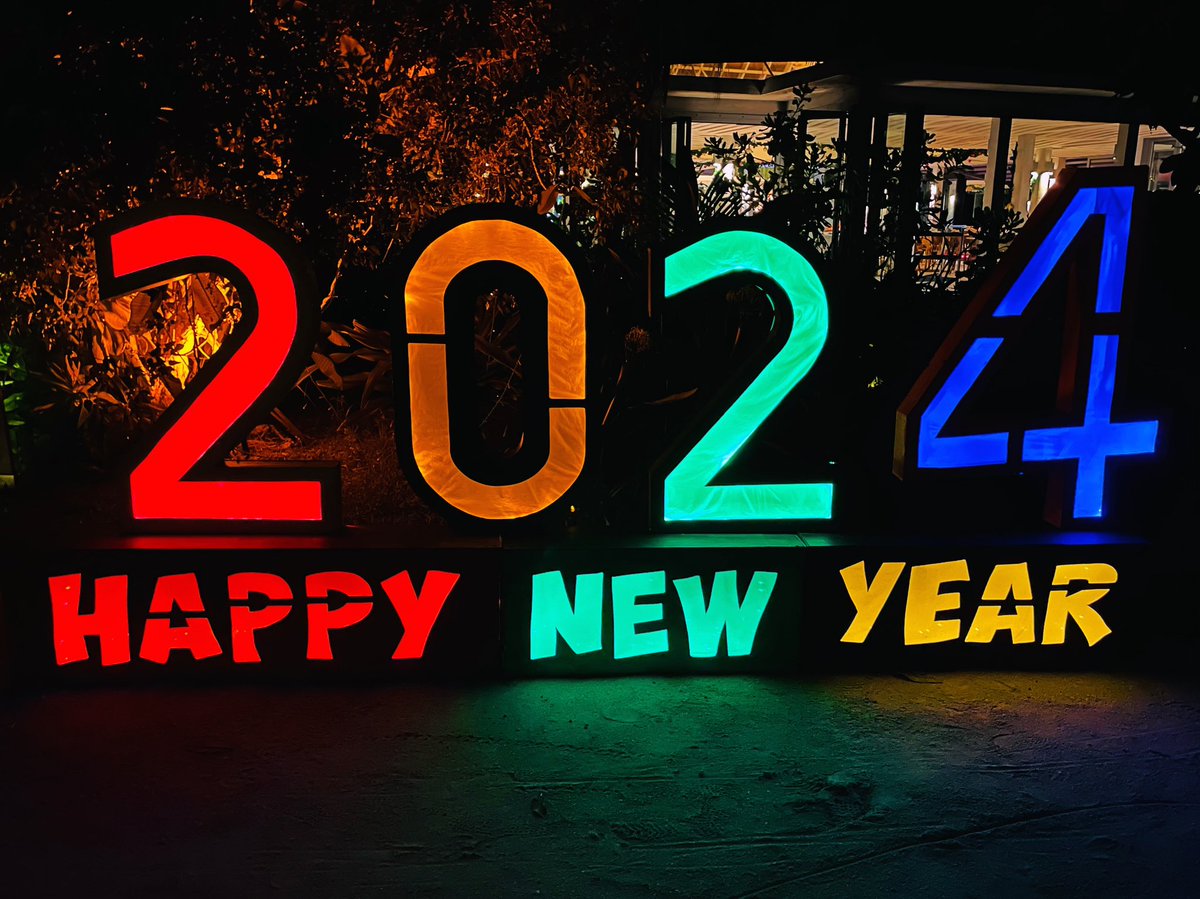 Happy new year everyone! Wishing you and yours a healthy and prosperous 2024 #NYE #havefun #2024 #newyear #newstart #newopportunities #goforit!