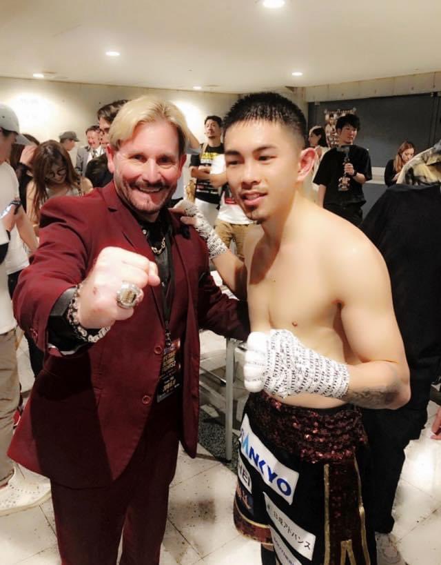 SmittyBoxing's tweet photo. Congrats @kazuto_ioka_official  a lot of attention is paid to @naoyainoue_410 when it come to Great Fighters from Japan these days but Kazuto is a first ballot  future @BoxingHall er. He’s pretty dame good on New Years Eve as well. 10-1-1 (7 KO). #boxingjapan #boxing https://t.co/t0JHONScRk