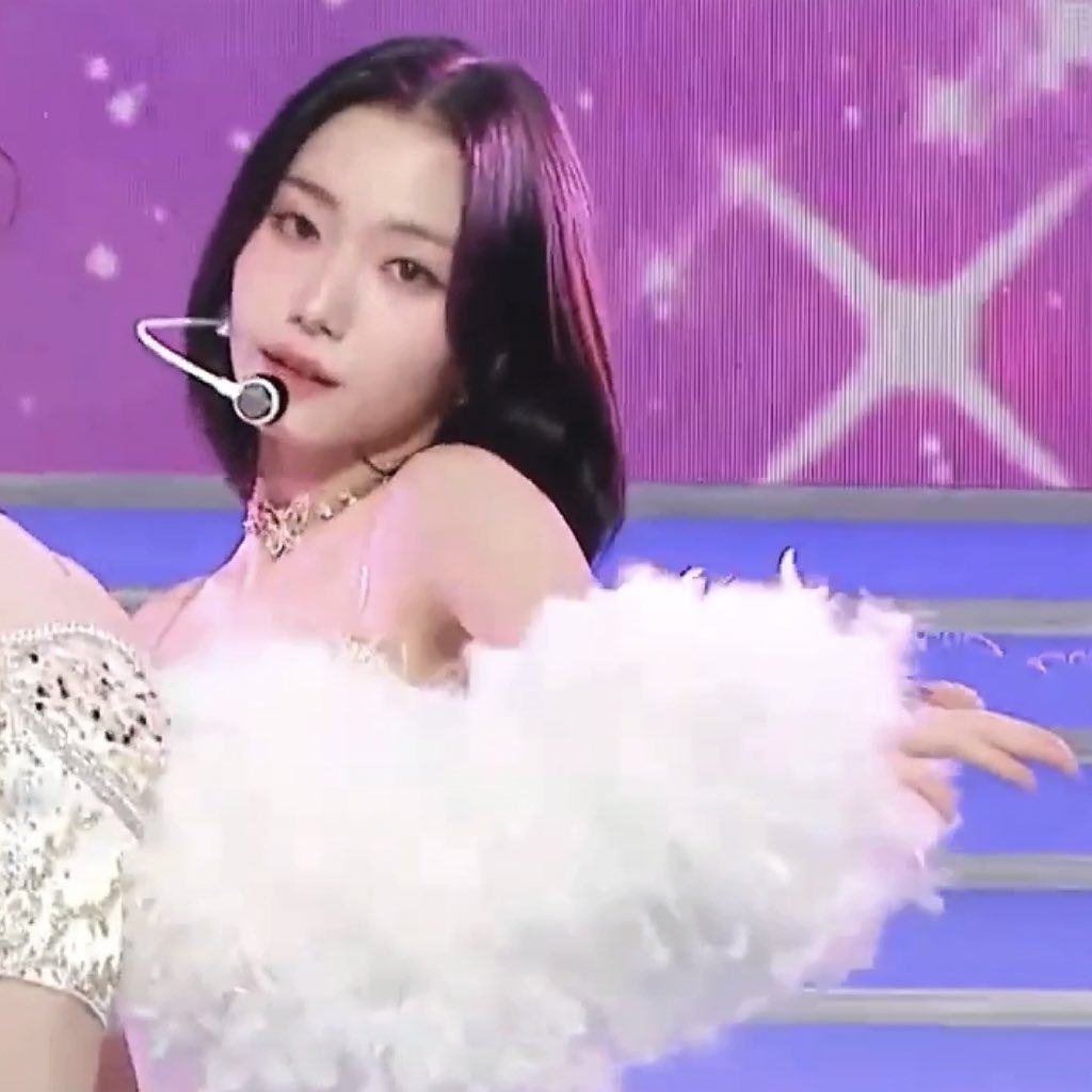 seo youngeun pics tweet media