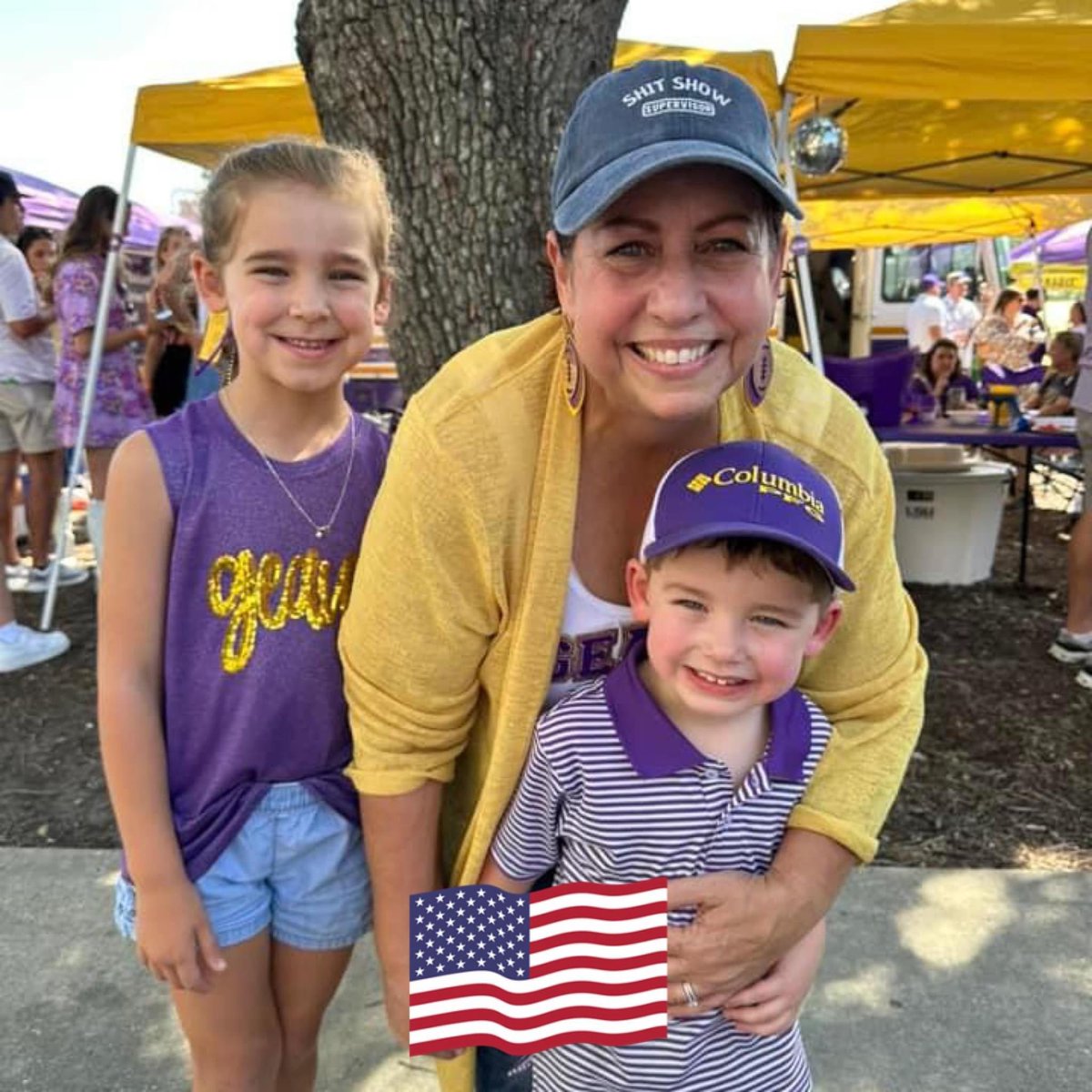 JacquesDoucet's tweet photo. Very stunned at the sudden passing of #LSU super fan Jeannie Darling. Those who knew Jeannie will tell very few rivaled her love for the Tigers, in all sports. The coaching shows at TJ Ribs just won’t be the same without her. Sincere condolences and prayers to her family. https://t.co/M8gB4utZ97