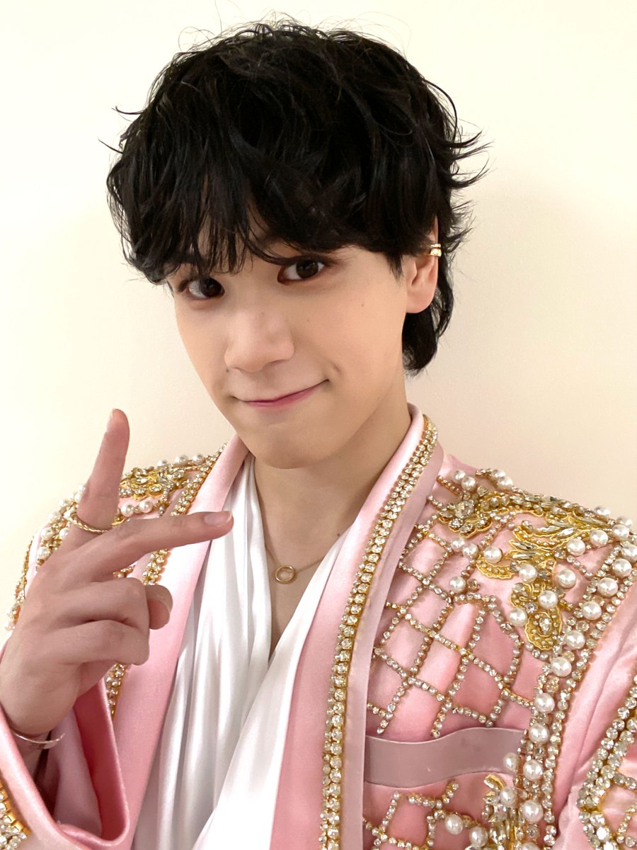 official_jo1's tweet photo. [📸] 第74回NHK #紅白歌合戦

#豆原一成 #MAMEHARAISSEI

🥣 'NEWSmile' LIVE PERFORMANCE
https://t.co/7OUqMR2IIF

🥛'NEWSmile' Streaming
https://t.co/L68NuP9rzo

#JO1 #NEWSmile
#紅白歌合戦 #NHK紅白 https://t.co/RdZeLR2JyU