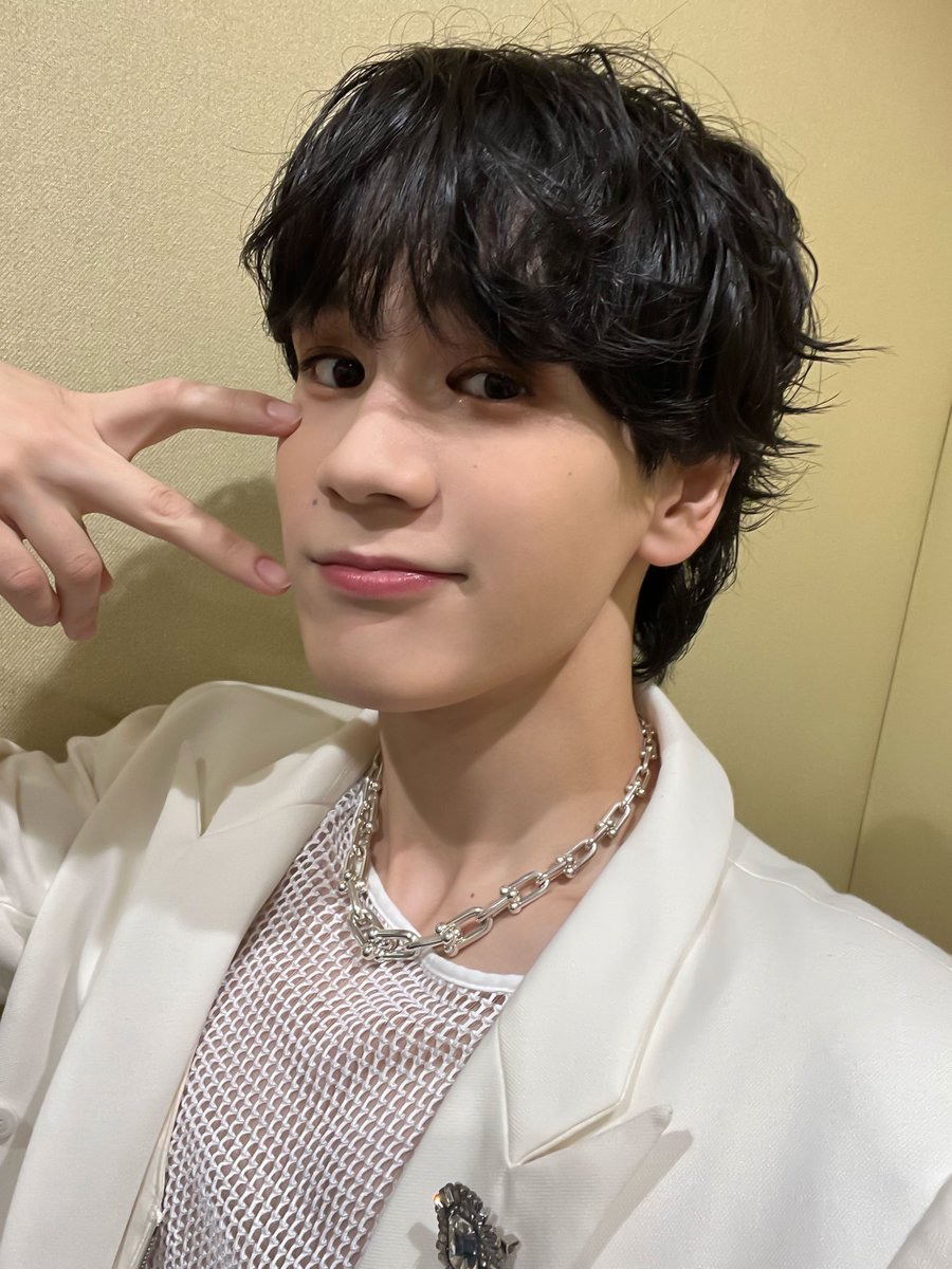 official_jo1's tweet photo. [📸] 第74回NHK #紅白歌合戦

#豆原一成 #MAMEHARAISSEI

🥣 'NEWSmile' LIVE PERFORMANCE
https://t.co/7OUqMR2IIF

🥛'NEWSmile' Streaming
https://t.co/L68NuP9rzo

#JO1 #NEWSmile
#紅白歌合戦 #NHK紅白 https://t.co/RdZeLR2JyU