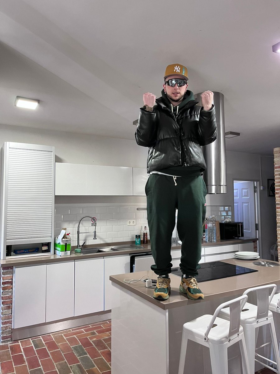 irrzz_'s tweet photo. 🏞️🏚️ https://t.co/PPfRyPlQa8