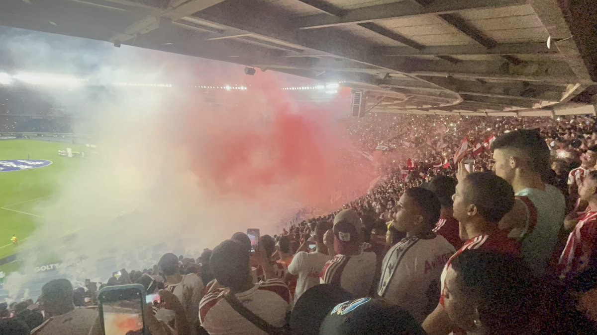 Dairo_Herrera23's tweet photo. @ChrisDaes @TecnoglassSA @FunTecnoglass @JuniorClubSA #ElGloriosoJunior SIEMPRE PRESENTE!!! @TecnoglassSA  @FunTecnoglass @JuniorClubSA 

Vamos por ese bono , por que en las malas y en las peores siempre estoy , Vamos Ju Ju!! La buena tío Daes! 🍻 https://t.co/hopnUNgyWl