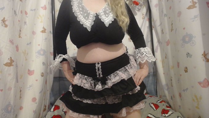 Camming tonight at 19:30!  Happy new year everyone! 🥰  https://t.co/ZtN7iUOGrN https://t.co/347o5W0dKE  #camgirl<a href="/tag/british"class="tags"><span>#british</span></a><a href="/tag/bbw"class="tags"><span>#bbw</span></a><a href="/tag/nye"class="tags"><span>#nye</span></a><a href="/tag/camgirl"class="tags"><span>#camgirl</span></a><a href="/tag/camshow"class="tags"><span>#camshow</span></a>