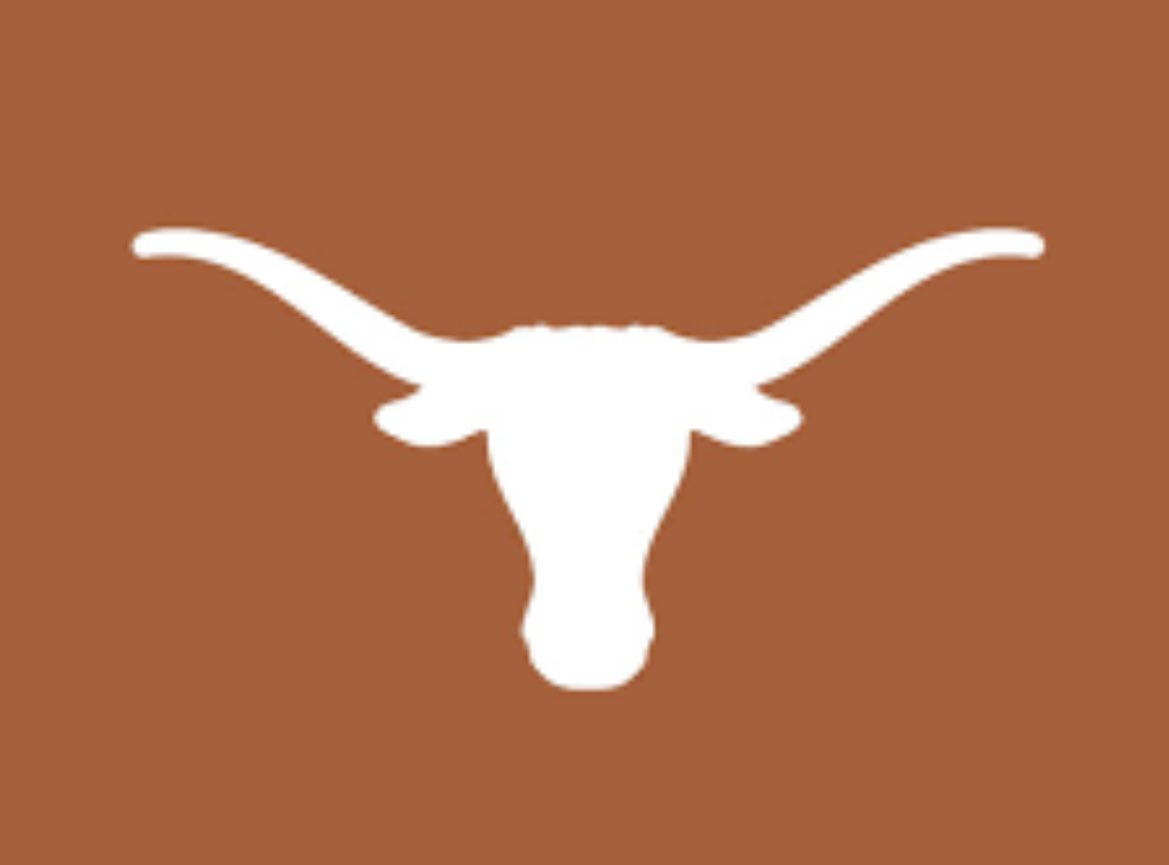 At 705 followers. I try to follow all who follow me. Would love to be at 1,000 before 745 tomorrow night. HOOK EM

#NoLonghornfanUnder1k