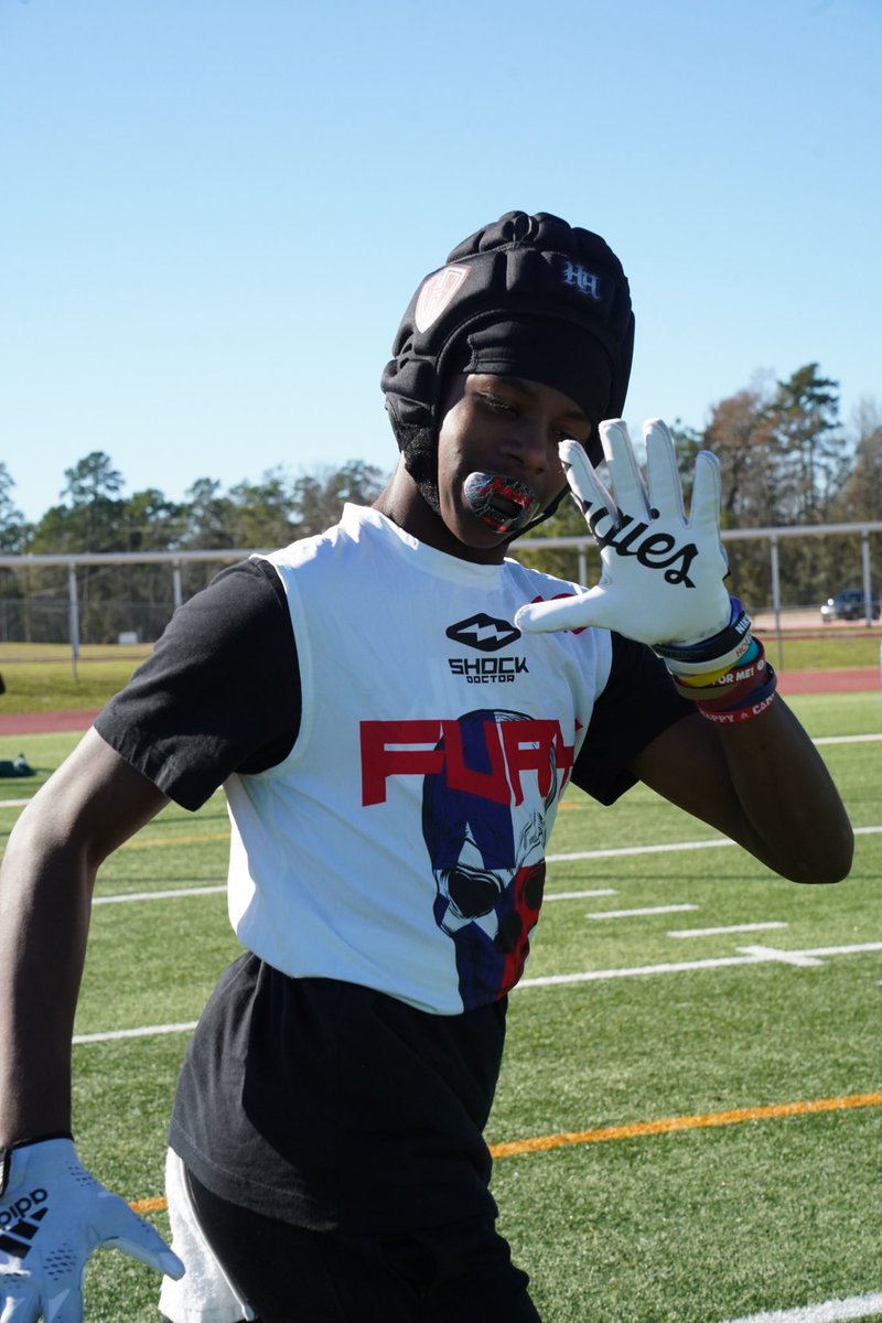 jalenakajwill's tweet photo. 1st 7v7 Scrim down! @Fury7v7 
We up next stamp that!
#RecruitFuryBoyz 
@GRANTSPORTSGRP @getongrit  @AFGP_Sports @COACHGRANT6 @OnPurpose_WP @julius_levy @FlenoyRicky @dctf  @TopPreps   @ConradLevy2 @247recruiting @Rivals @On3Recruits @markrussellqb @EricNahlin @WoodlandsOnline https://t.co/GRFkrUfPYk