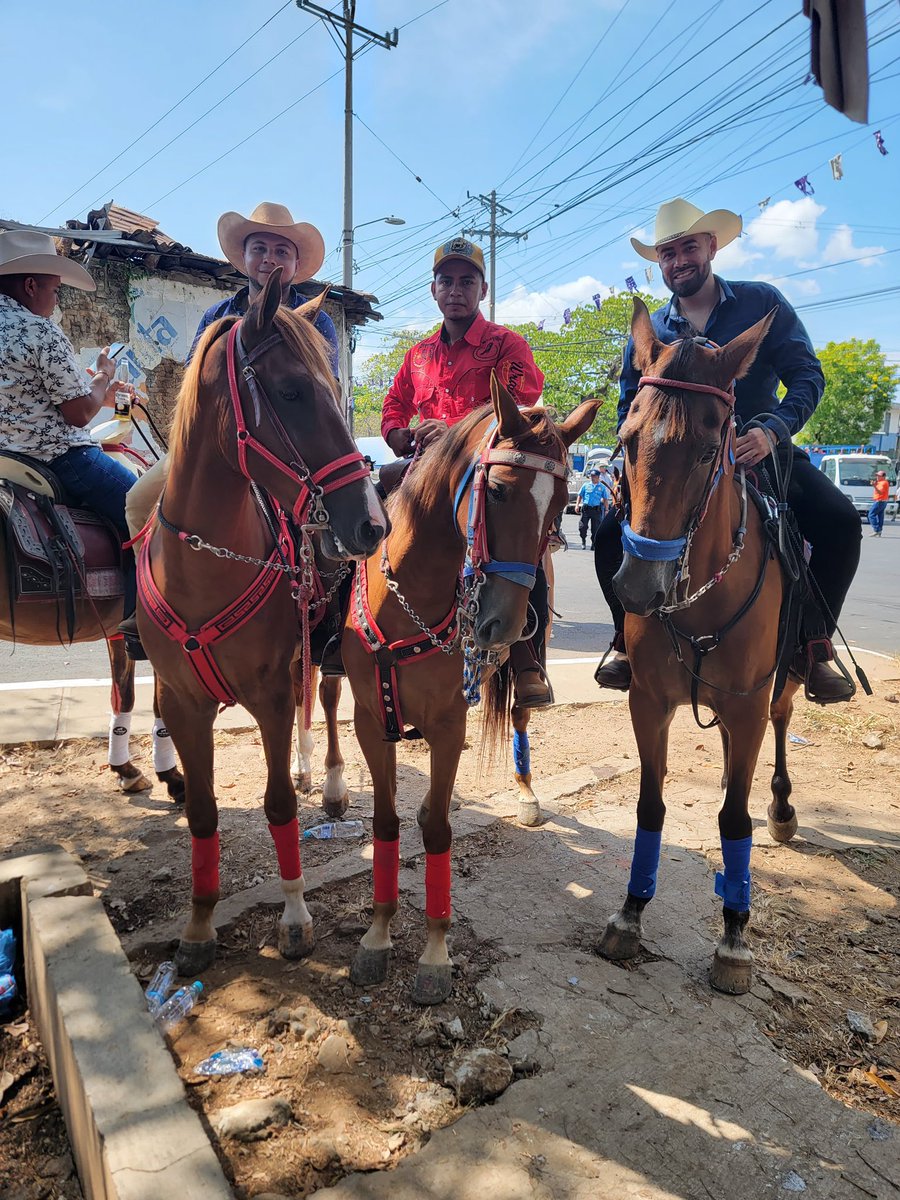 jorgitoM89's tweet image. 🐎🤠 #Zacatecoluca #Cabalgata2023 #FiestasPatronales