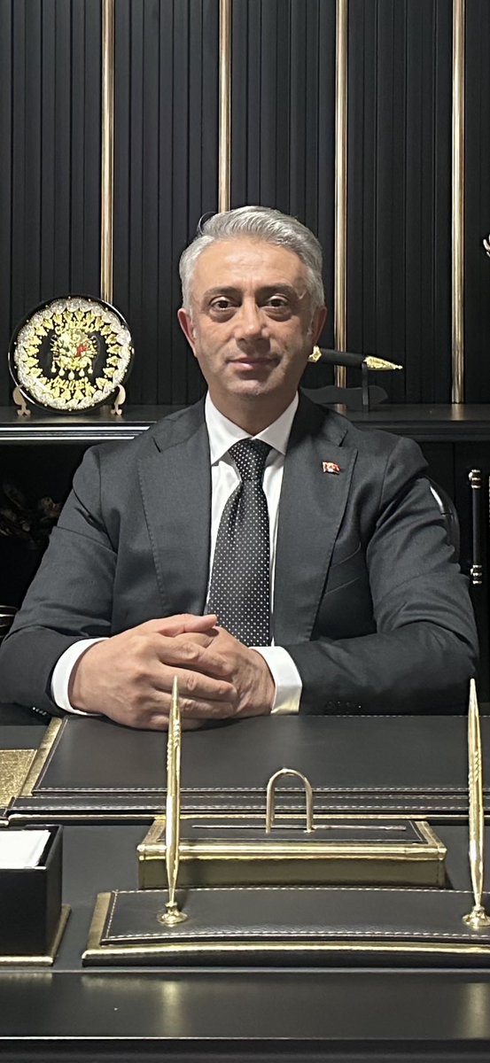 gns_erc's tweet photo. 2024 yıllı  ülkemiz,milletimiz ve tüm insanlık için hayırlara vesile olmasını diliyorum. https://t.co/fJ8O5a0xhx