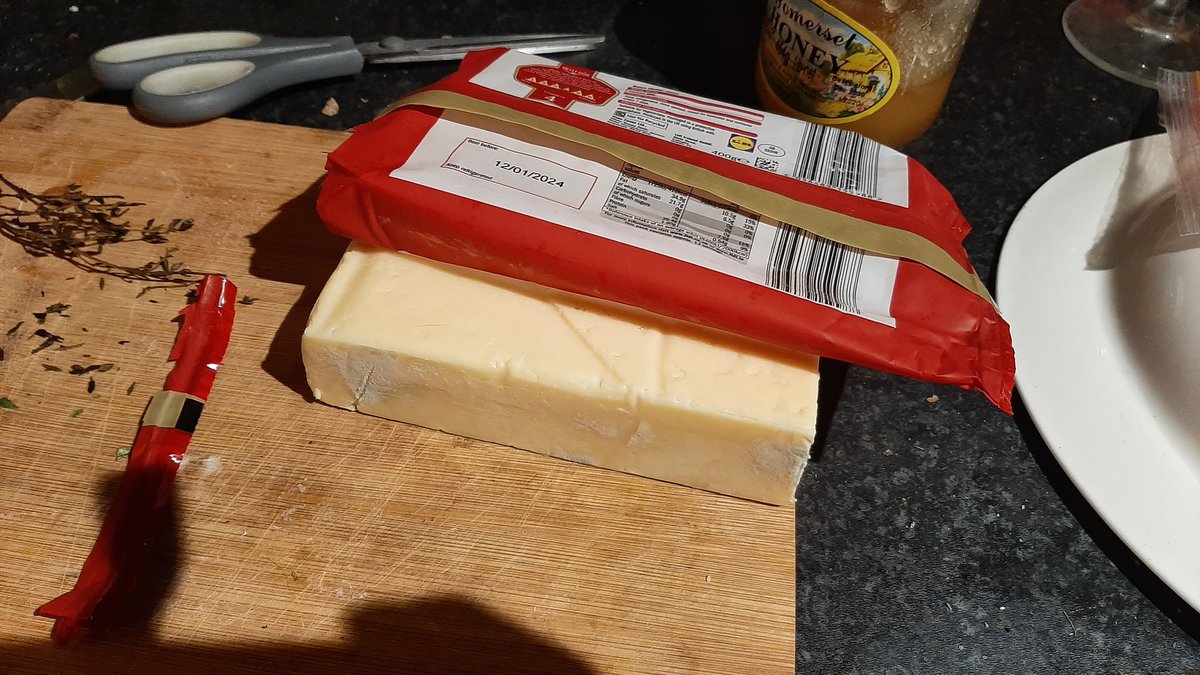 michellemcdines's tweet photo. @LidlGB just opened this packet of cheese,  use by date 12/01/24, mouldy patches all over it - some the shape of fingerprints. I'm not making a special trip to return it. Solution? #foodhygiene https://t.co/aA8B6aa8fc