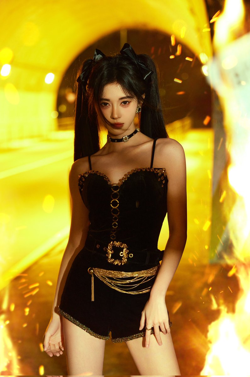 双马尾暗黑小恶魔鞠妈！♠️ https://t.co/Ls6wsm4P07