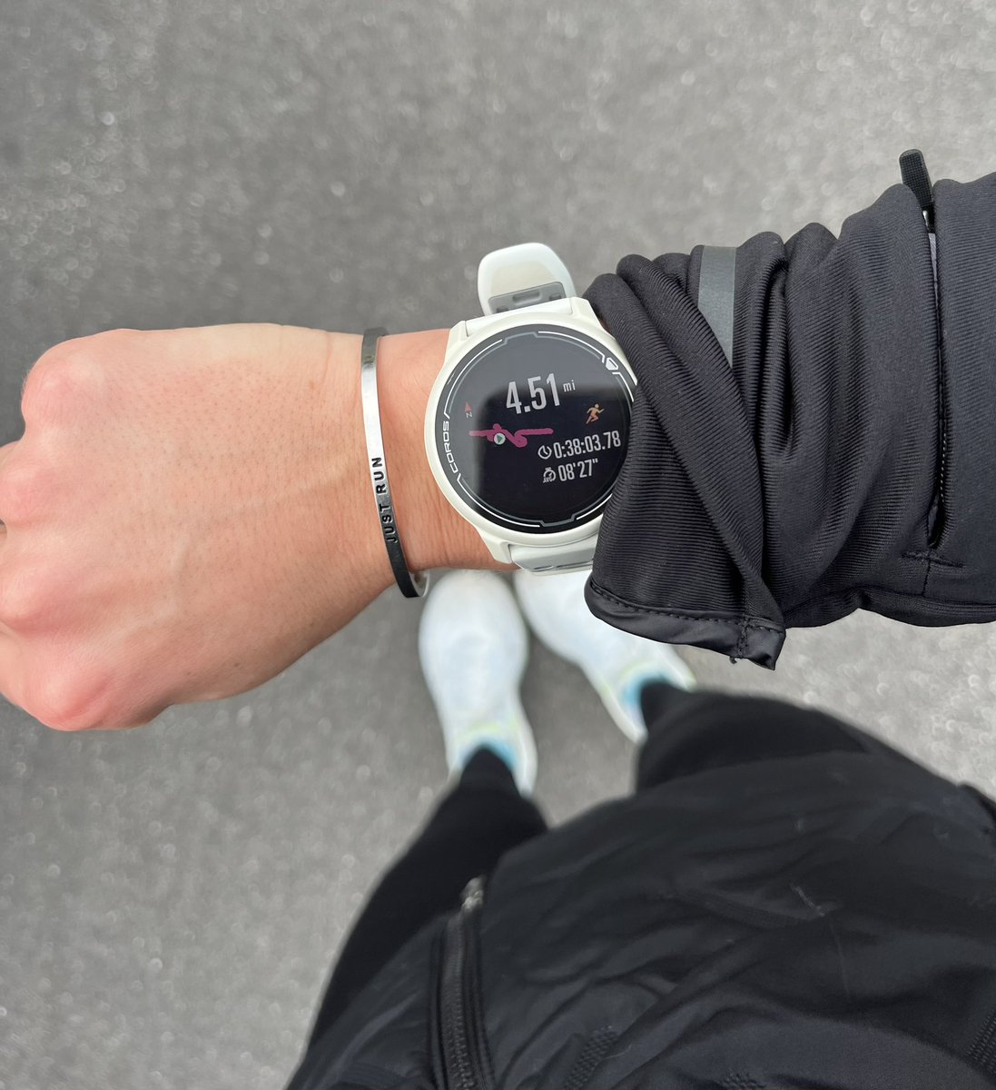 milesofamanda's tweet image. Last run of 2023 🥳✨

Happy New Years’ Eve! 

#NYE #running #lastrun #gamerswhorun