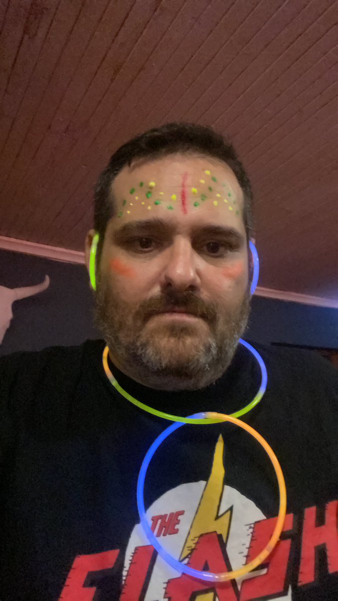 TriviaBossKing's tweet image. Almost happy new year to everyone