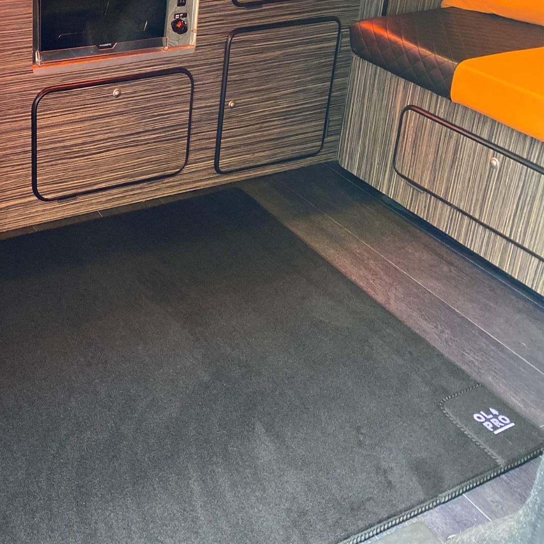 OLPRO's tweet image. Perfect for creating a cosy feel, our Rear Living Carpets are made from a soft 5mm deep twist pile, and with a rubber backing you won't have to worry about the matt slipping 🙌

Shop now: buff.ly/3TCydrS 

#OLPRO #OLPROEverywhere #Windbreaks #Camping #Adventureincolour