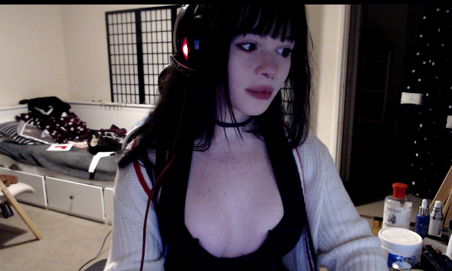 The_Bunny_Doll's tweet photo. Probably the most candid picture I've ever posted, can't really abuse angles or lighting with webcam, pls don't bully https://t.co/1q90WkdQgs