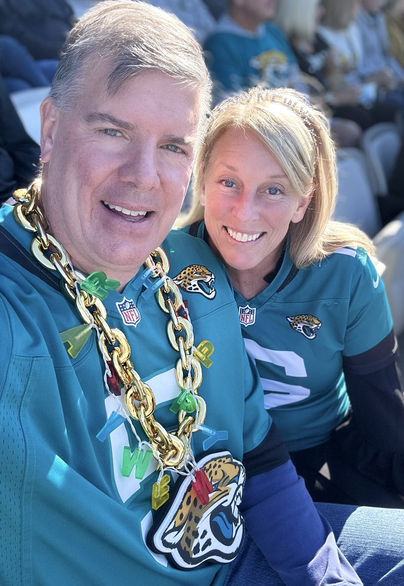 #DUUUVAL 
Go Jags!