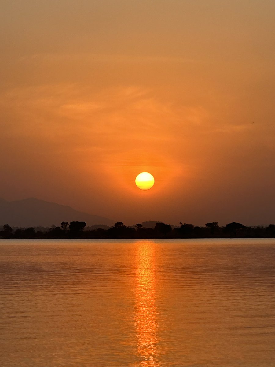 Sunset at Gubi dam, Bauchi. What a place to say goodbye to 2023! 31st December 2023.