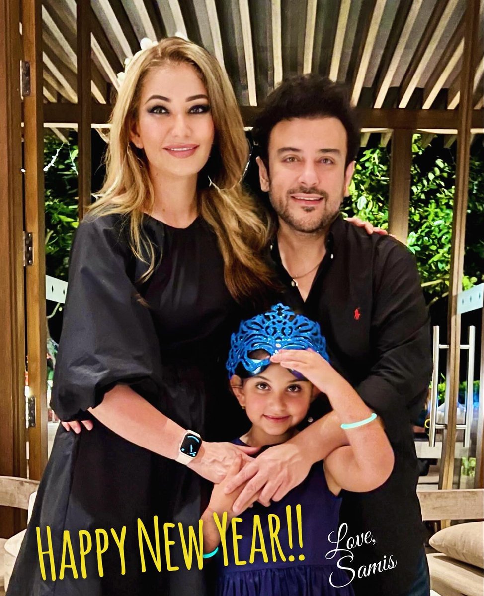 AdnanSamiLive's tweet photo. “Wishing Everyone a Happy New Year! May 2024 bring joy, good health, success, peace, harmony &amp; prosperity to us all!!
Love &amp; duas, 
SAMIS”
💖🙏🤗

#happynewyear  #Welcome2024 #kudavillingiliresort #maldives https://t.co/BImiZdYumW
