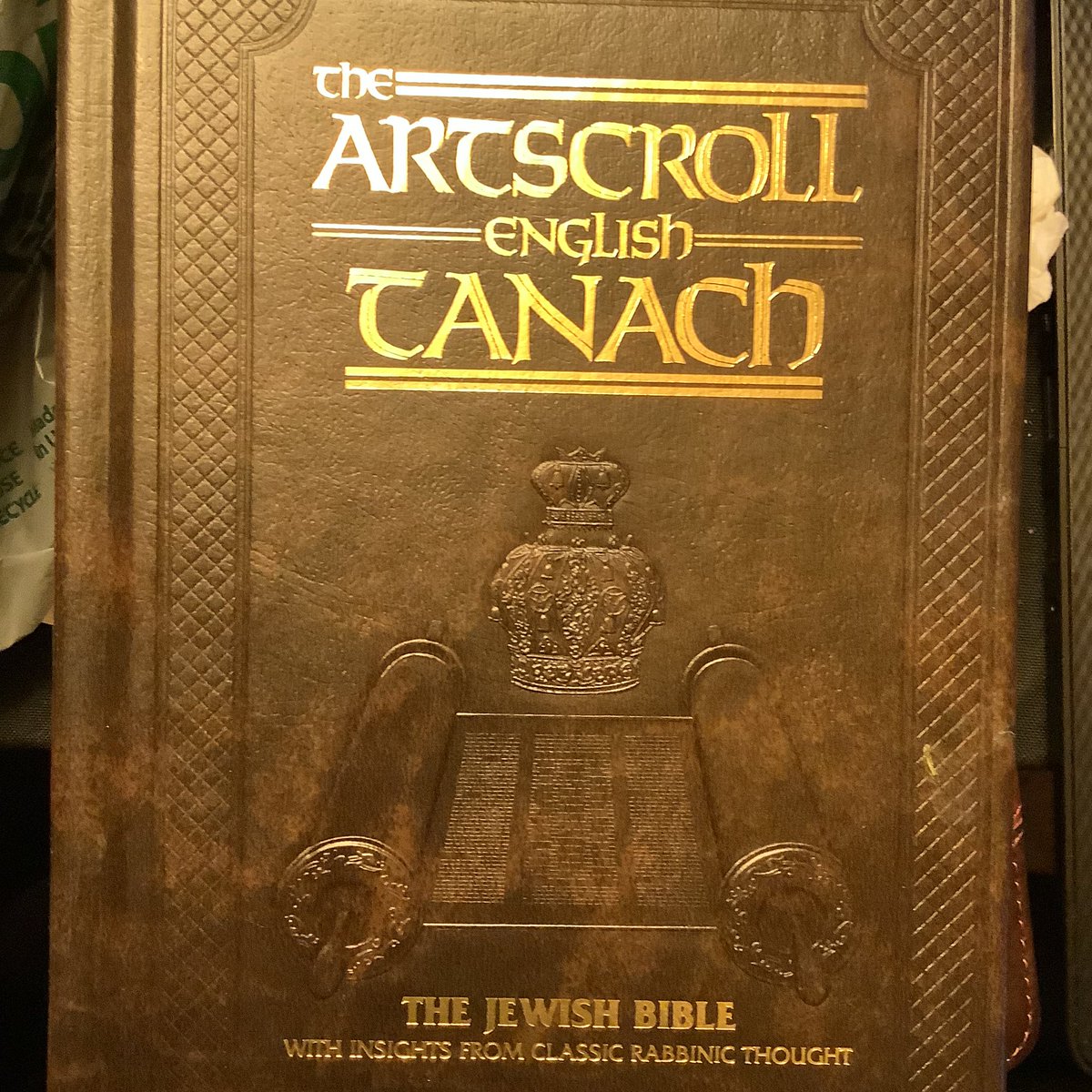 brwneyedsoulman's tweet photo. Help my understanding on #Prov30 v.10 - 14 @MeirSimchah @tracesoffaith @RevivedThoughts the commentary in ArtScroll suggests that v 10 continues all the way through v 14 which i never thought before - is this the way i should read it b/c in my esv, v10 seems as a separate thought https://t.co/tSqKtRakgE