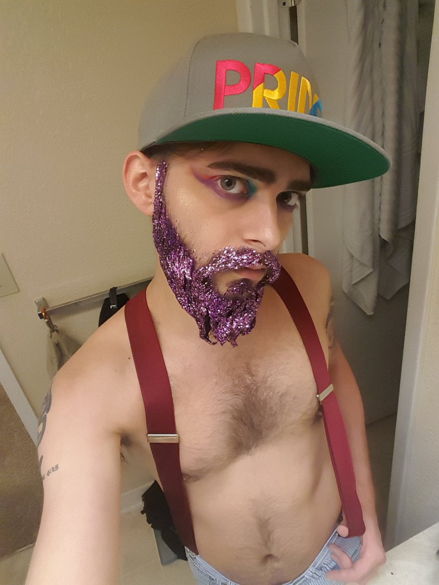 trans_taco's tweet photo. I wouldn't have believed such a change was possible 5 years ago when I came out. It's taken sheer will &amp; perseverance to get through all that's been thrown at me since the beginning &amp; the grind has no choice but to continue if I'm gonna find my place in this world #transiversary https://t.co/IIvOesUsIT