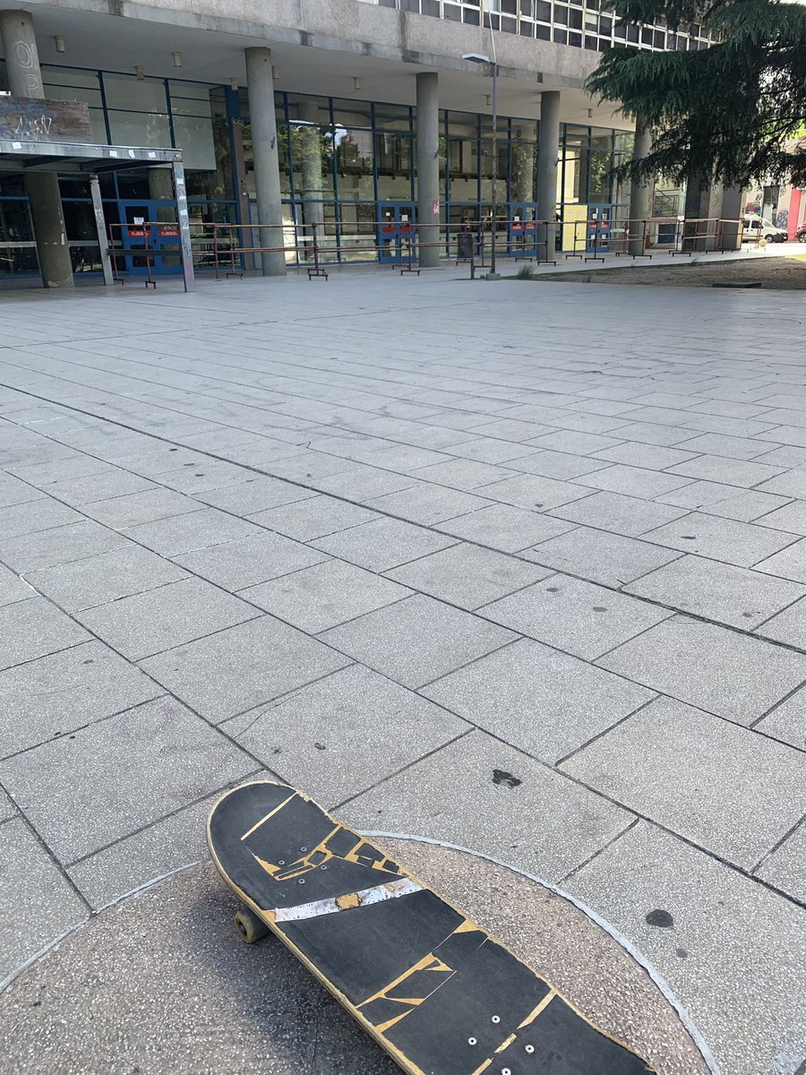 frncykor98's tweet photo. Ultima sesión del año en mi querido op. Hace años vengo el último día del año aunque sea 10 minutos para tirar un flip,es mi ritual de final del ciclo anual. Este año op la rompió y metimos muchas compes. El año que viene vamos a hacer muchas más…
#oplife https://t.co/kPza6AQ3yY