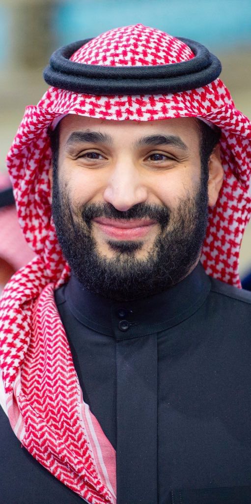 #محمد_بن_سلمان 
الله يعزك