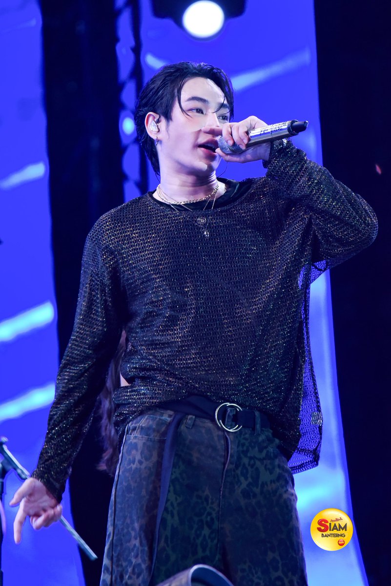 siambanterng1's tweet photo. ขอให้ปี 2024ใจดีกับผลิต ❤🎉ไม่เจ็บ ไม่ซน น้าา ❤

PATTAYA COUNTDOWN 2024
#เป๊กผลิตโชค #PeckPaLitChoke️
#สุขส่งท้ายปีไปกับพี่เป๊ก
#Mono29Pattaya2024xPeck
#สยามบันเทิง https://t.co/kLtlF8rOhv